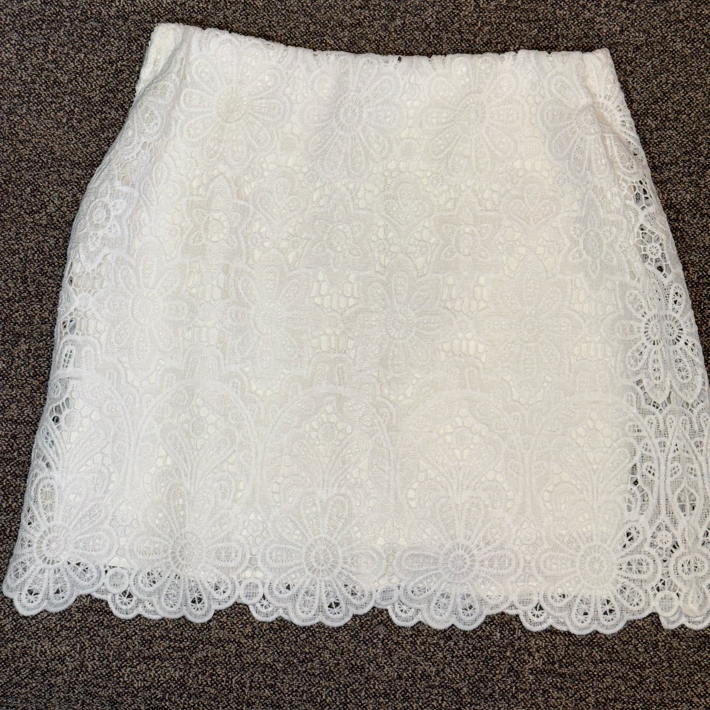 Abercrombie & Fitch White Lace Skort
